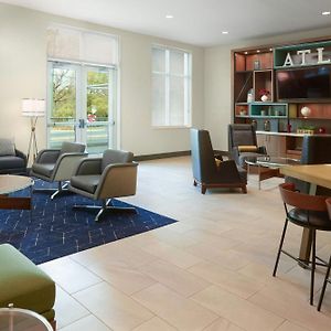 Courtyard By Marriott Atlanta Dunwoody